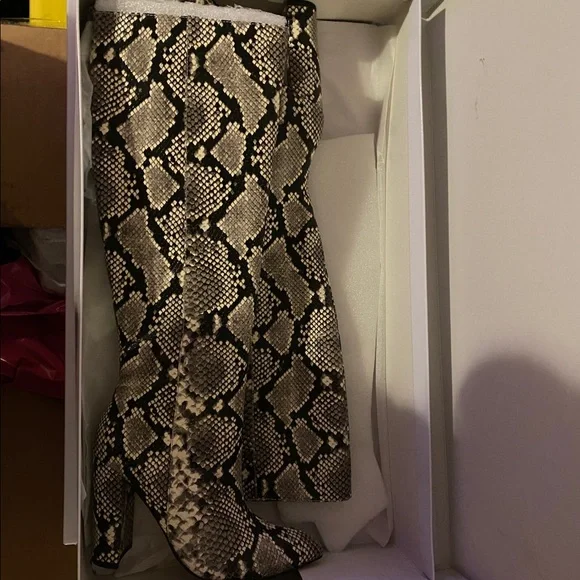 COPY - Villa Rouge Snake skin knee high boots - Picture 2 of 3